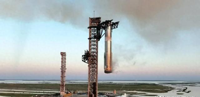 SpaceX再次成功实现筷子夹火箭，创新与精确技术的完美融合