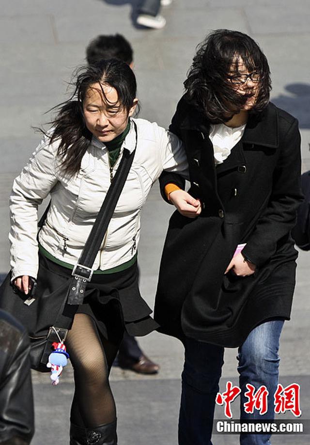 北京遭遇极端大风天气